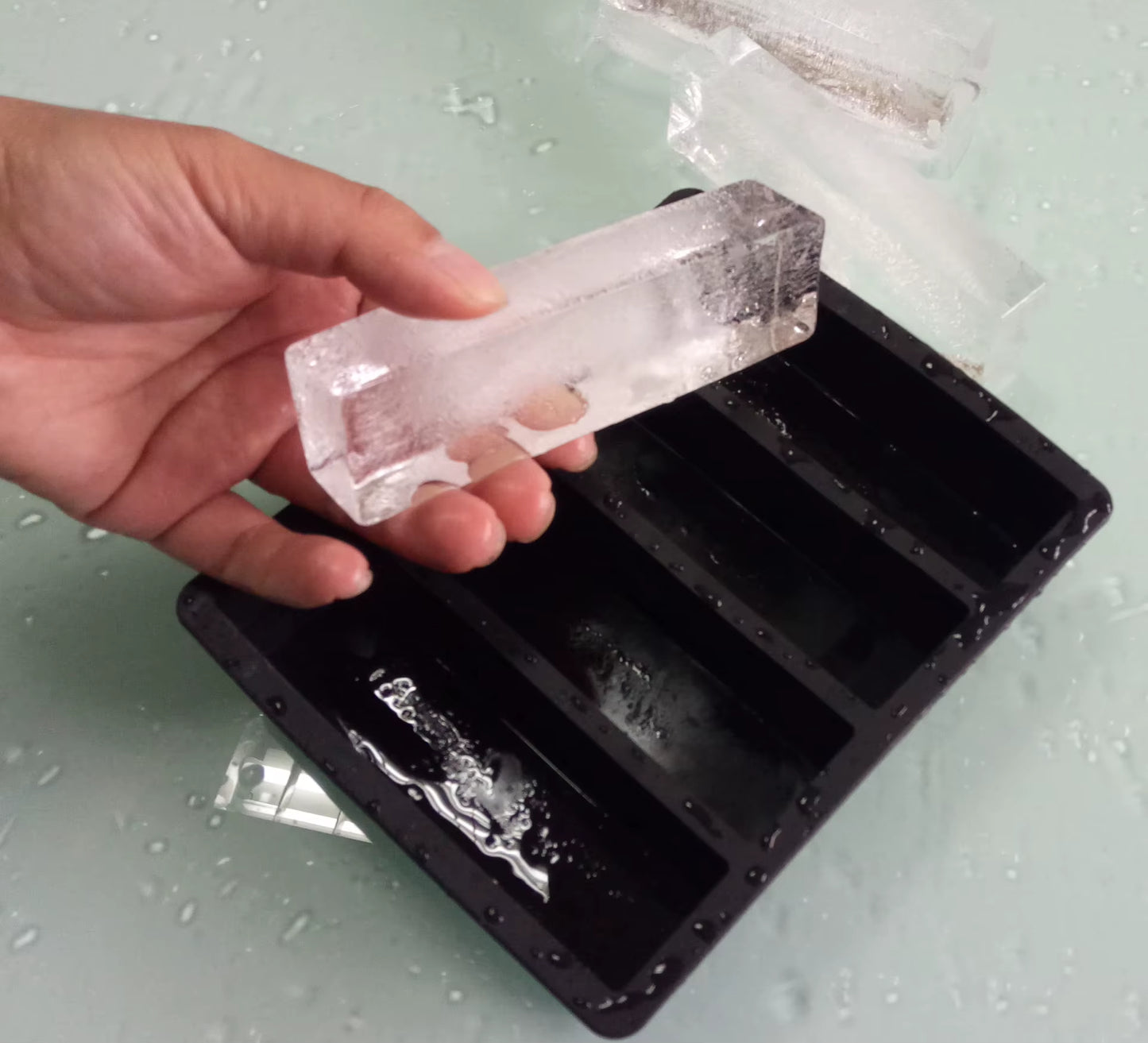 Ice Tray Silicone Ball Whiskey Ice Hockey Machine, Large Square Ice Tray Mold, for Cocktails, Reusable and Bpa-Free